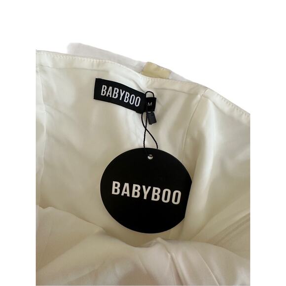 Elegant White Midi Dress - Picture 13 of 15